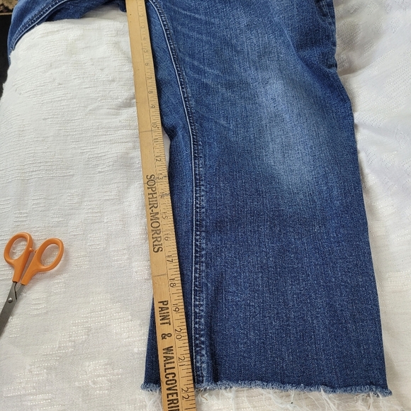 J Crew Mercantile high-rise medium wash cropped jeans with raw hem size 35 2X - Picture 6 of 10